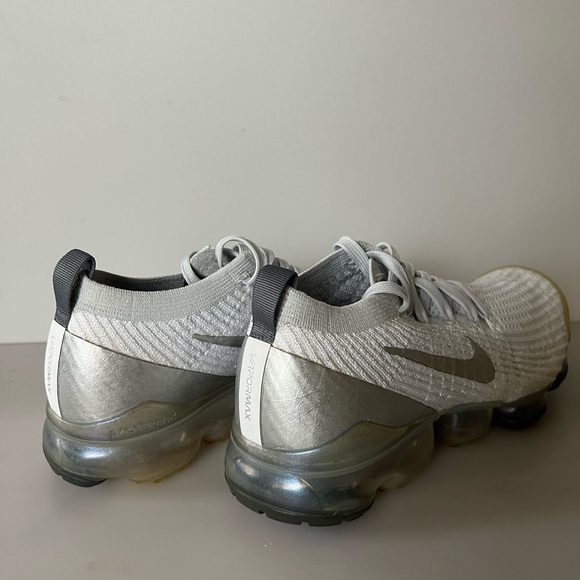 Nike Air Vapormax Flyknit 3 White Metallic Silver Platinum Sneakers. Size 8.5M - Picture 13 of 14